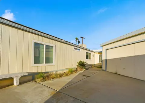 33170 Laredo Cir, Thousand Palms, CA 92276 photo 21