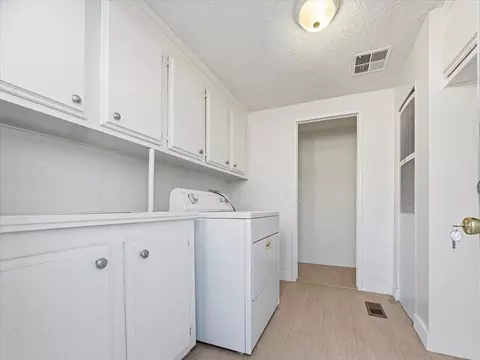 33170 Laredo Cir, Thousand Palms, CA 92276 photo 13