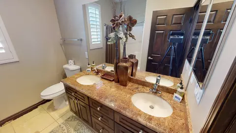 Bath - 80935 Avery Dr, Indio, CA 92201 photo 2 of 5