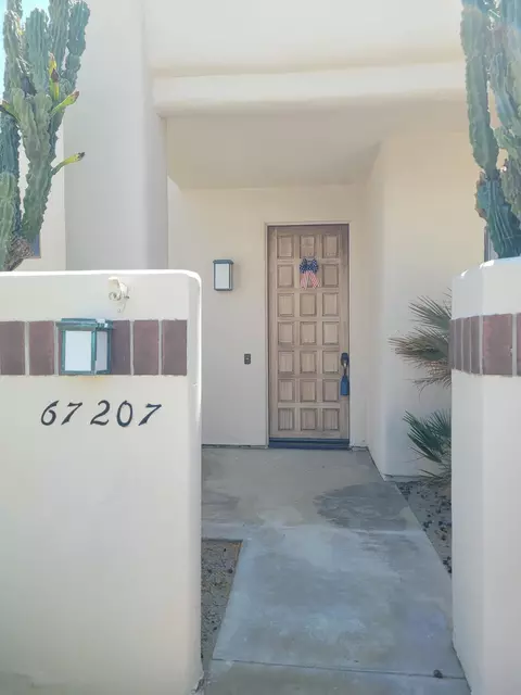 67207 N Chimayo Dr, Cathedral City, CA 92234