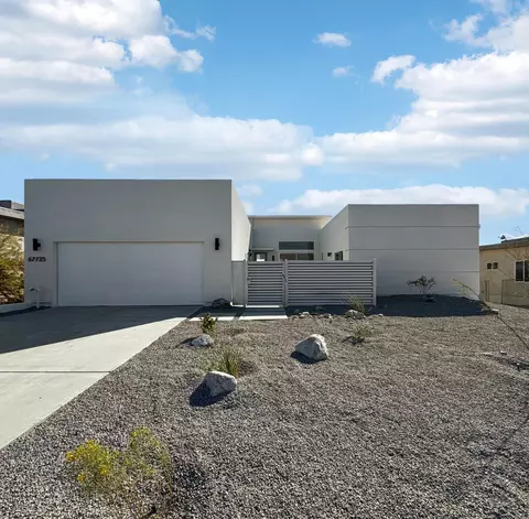67725 Broken Arrow Ln, Desert Hot Springs, CA 92241