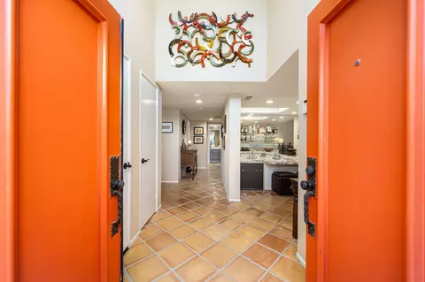 67985 Seven Oaks Dr, Cathedral City, CA 92234