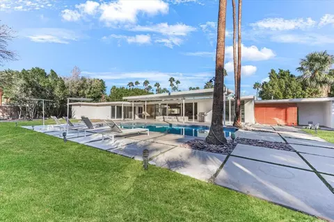 447 W Mariscal Rd, Palm Springs, CA 92262