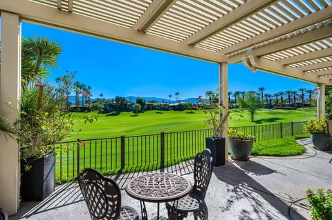 811 Deer Haven Cir, Palm Desert, CA 92211