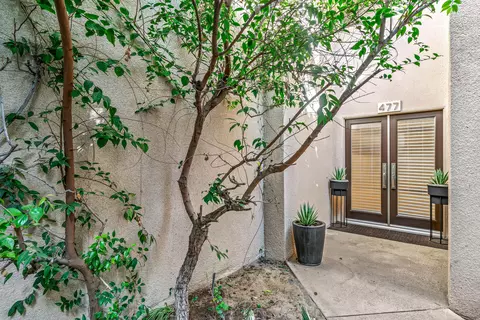477 Village Sq E, Palm Springs, CA 92262