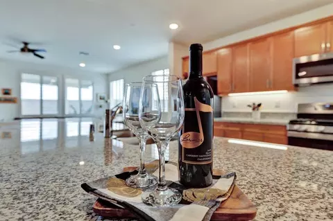 Kitchen - 85647 Veneto Ln, Indio, CA 92203 photo 4 of 4