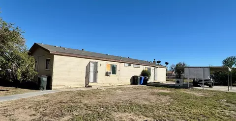 340 Stewart St, Blythe, CA 92225