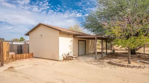 Exterior - 7390 Camarilla Ave, Yucca Valley, CA 92284 photo 18 of 20