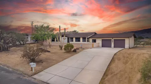 7390 Camarilla Ave, Yucca Valley, CA 92284