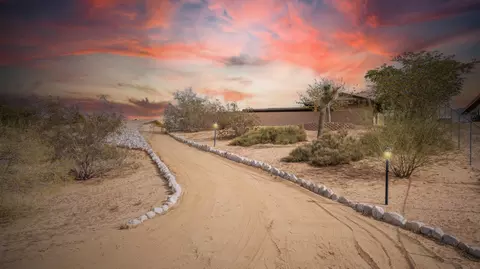 Exterior - 7390 Camarilla Ave, Yucca Valley, CA 92284 photo 2 of 20