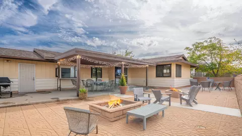 Exterior - 7390 Camarilla Ave, Yucca Valley, CA 92284 photo 4 of 20