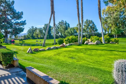 41629 Woodhaven Dr W, Palm Desert, CA 92211