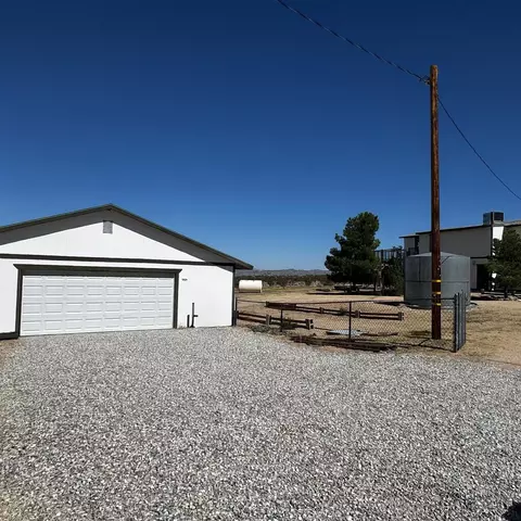 Exterior - 50928 Bell Rd, Johnson Valley, CA 92285 photo 5 of 5