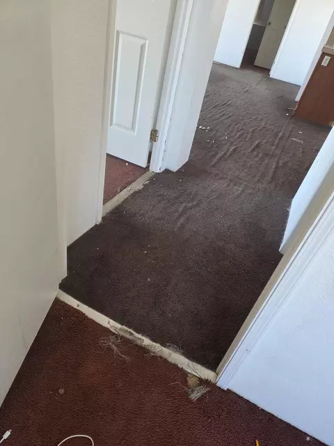 Entry Way - 9572 Smith Rd, Phelan, CA 92371 photo 2 of 2