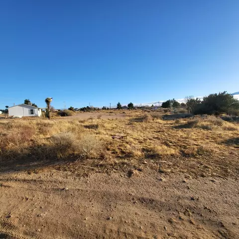 Other - 9572 Smith Rd, Phelan, CA 92371 photo 4 of 11