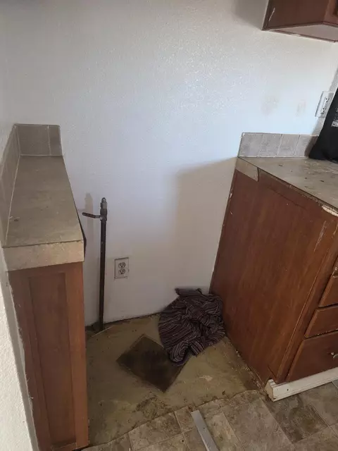 Other - 9572 Smith Rd, Phelan, CA 92371 photo 3 of 11