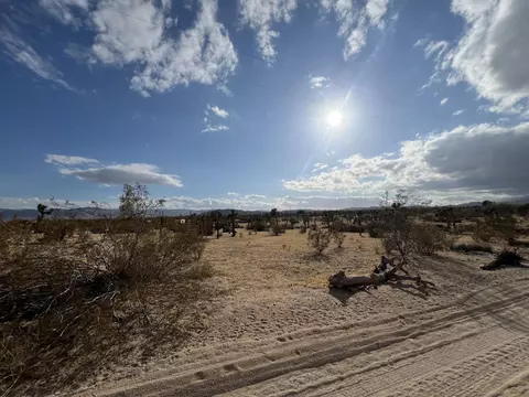 0 Campanula St, Yucca Valley, CA 92284