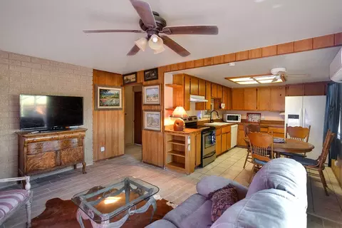 Living - 5134 Mormon Ave, Yucca Valley, CA 92284 photo 4 of 4