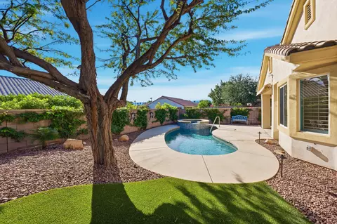 78301 Bovee Cir, Palm Desert, CA 92211