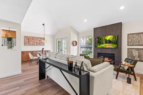 126 Avellino Cir, Palm Desert, CA 92211