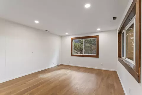 1294 Kodiak Dr, Lake Arrowhead, CA 92352 photo 31