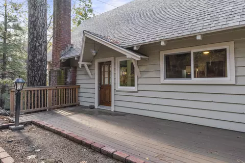 1294 Kodiak Dr, Lake Arrowhead, CA 92352 photo 8