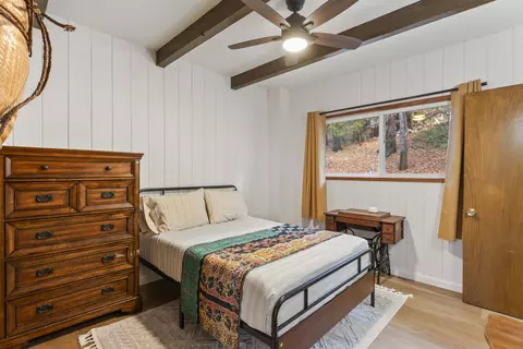 1294 Kodiak Dr, Lake Arrowhead, CA 92352 photo 14