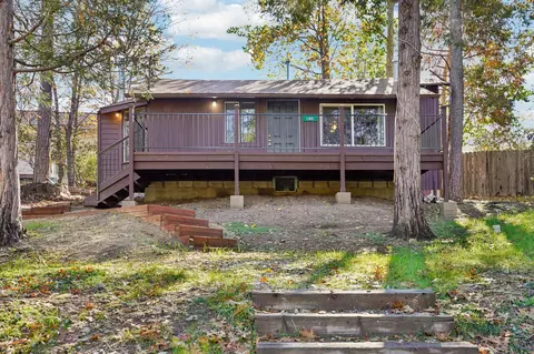 53451 Middleridge Dr, Idyllwild, CA 92549