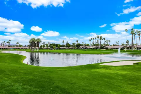 52 Ponderosa Cir, Palm Desert, CA 92211