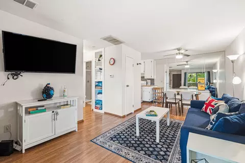 2822 N Auburn Ct, Palm Springs, CA 92262