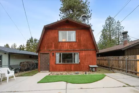 858 Norwood Ln, Big Bear City, CA 92314