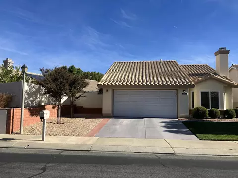 6063 Pebble Beach Dr, Banning, CA 92220