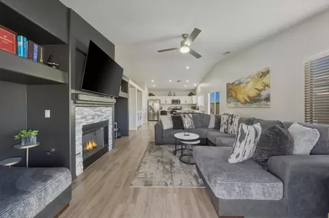 Living - 47666 Margarita St, Indio, CA 92201 photo 7 of 7