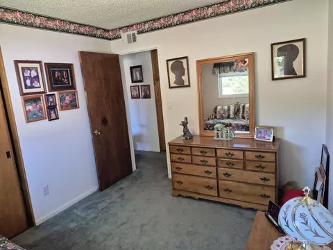 Bedroom - 7703 Cassia Ave, Riverside, CA 92504 photo 3 of 4