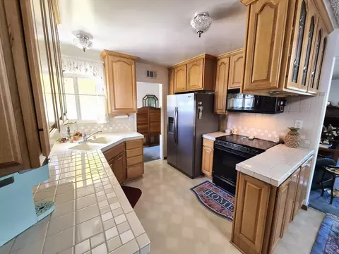 Kitchen - 7703 Cassia Ave, Riverside, CA 92504 photo 1 of 4