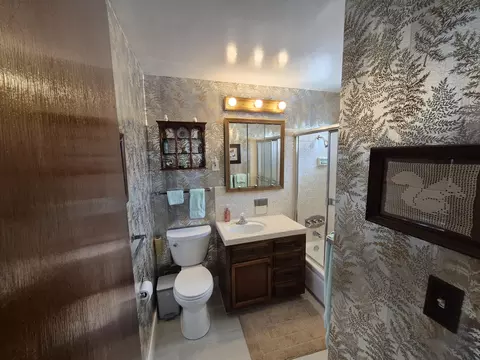 Bath - 7703 Cassia Ave, Riverside, CA 92504 photo 1 of 3
