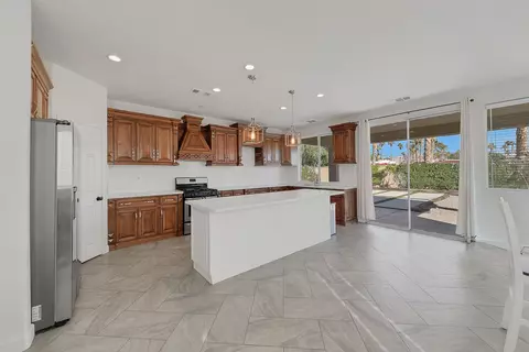 Kitchen - 43820 Cape Cod Ct, Indio, CA 92203 photo 3 of 6