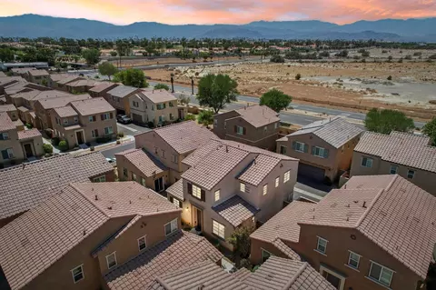414 Via De La Paz, Palm Desert, CA 92211