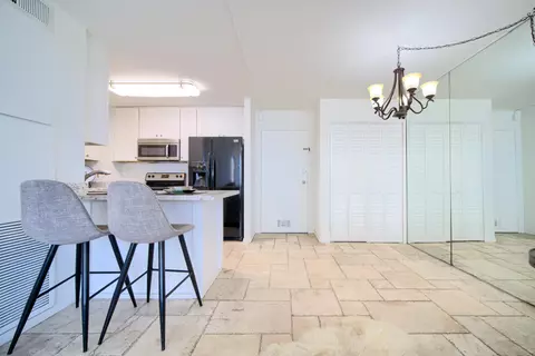 Dining - 1750 E Ocean Blvd, Long Beach, CA 90802 photo 1 of 1
