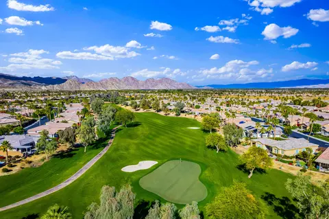 81945 Golden Star Way, La Quinta, CA 92253