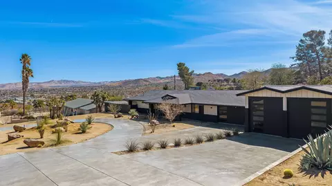 7458 Cardillo Trl, Yucca Valley, CA 92284
