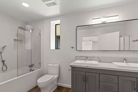 Bath - 7458 Cardillo Trl, Yucca Valley, CA 92284 photo 1 of 3