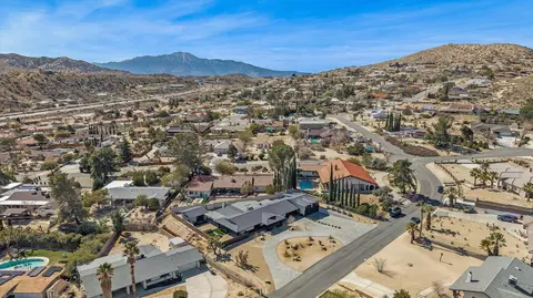 View/Area - 7458 Cardillo Trl, Yucca Valley, CA 92284 photo 1 of 6