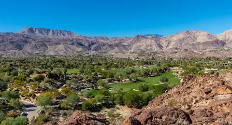 702 Summit Cv, Palm Desert, CA 92260