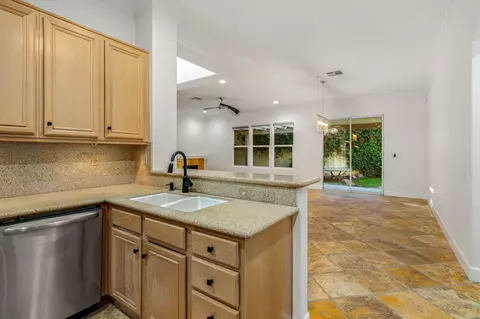Kitchen - 49647 Lewis Rd, Indio, CA 92201 photo 3 of 4