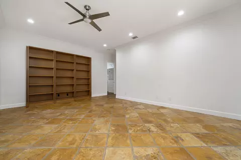 Living - 49647 Lewis Rd, Indio, CA 92201 photo 5 of 6