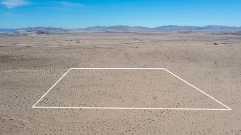 1 2 Mile Rd, Twentynine Palms, CA 92277