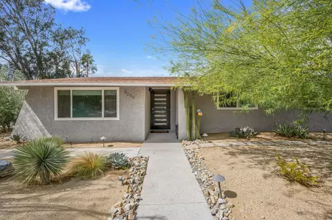 3059 N Biskra Rd, Palm Springs, CA 92262