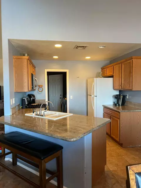 2842 Gram Dr, Thermal, CA 92274 photo 6