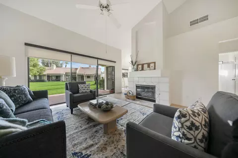 41476 Princeville Ln, Palm Desert, CA 92211